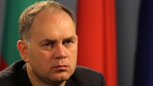 Кадиев: От 12 на 6 лв. да се намалят парите за спечелен глас