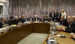 Иран настоява за права в ядрената сфера