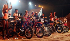 Най-добрите мотокрос фрийстайл състезатели идват в София