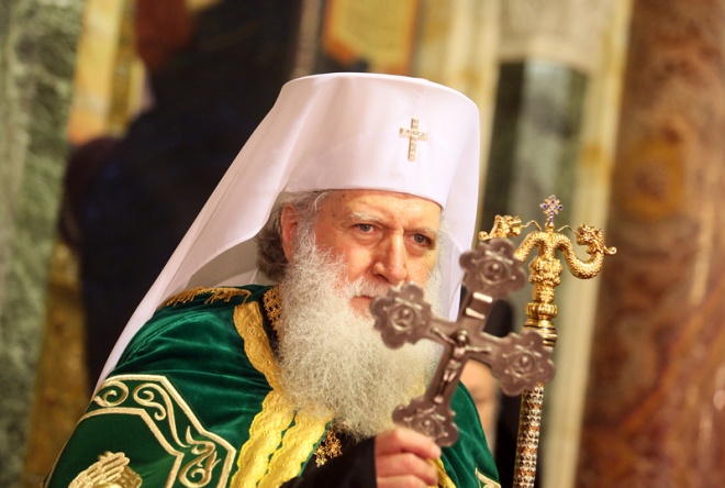 Патриарх Неофит отслужи панихидата във Военния мавзолей