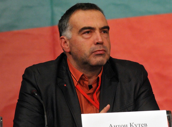 Протестите са тежка форма на десен болшевизъм, заяви Кутев
