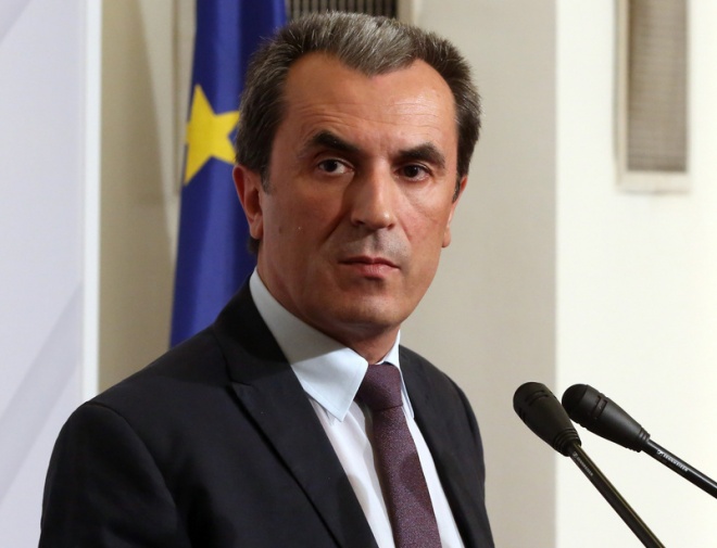 Орешарски участва в правителствен форум в Букурещ