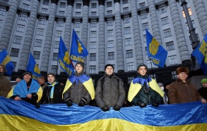 Управляващите в Украйна готови на диалог с протестиращите