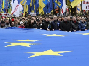 Сблъсъци между силите на реда и протестиращи в Киев