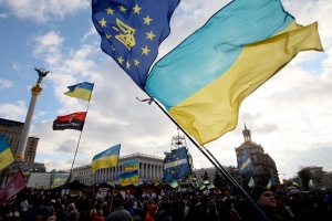 Украинската опозиция създаде комисия за самоуправление