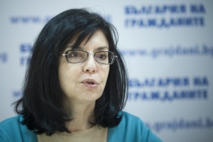 Правителството ще се срине от липса на пари, заяви Кунева