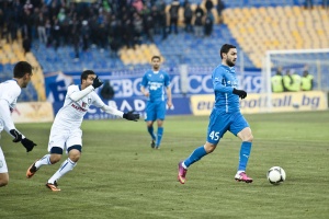 Левски победи Черноморец с 2:0