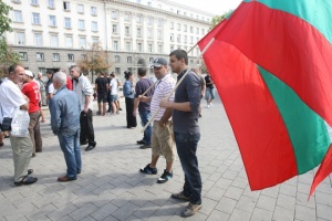 Внасят в МС подписка в подкрепа на правителството