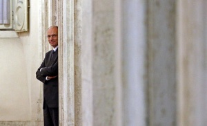 Италия спира държавното финансиране на партиите