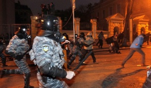 Кметът на Киев отстранен заради разпръсването на демонстранти