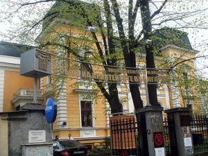 Протестиращи обсадиха Съюза на архитектите - Йовчев бил вътре