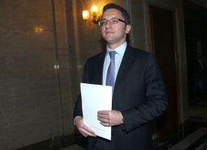 Вигенин: Споразумението за реадмисия с Турция ще помогне за бежанците