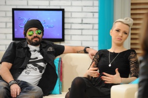 Поли Генова остана без гадже