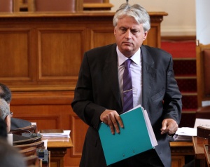 Рашков: Няма да надхвърляме правомощията си по закон