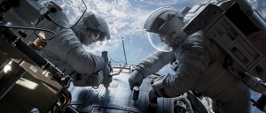 Двама астронавти посрещат Коледа в открития Космос