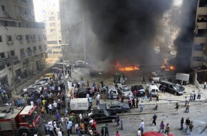 Експлозия в центъра на Бейрут, има жертви
