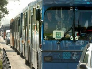 Две жени пребити на автобусна спирка в София