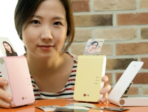 С LG Pocket Photo 2 отпечатвате снимки от смартфон