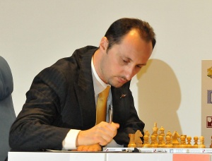 Топалов започва 2014 г. като пети в света