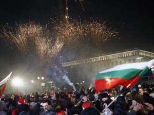 Новогодишни концерти в цялата страна за посрещането на 2014 г.