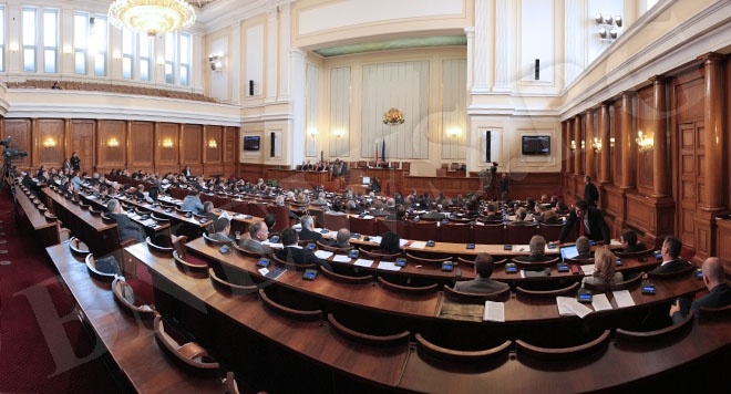Парламентът гласува Бюджет 2014