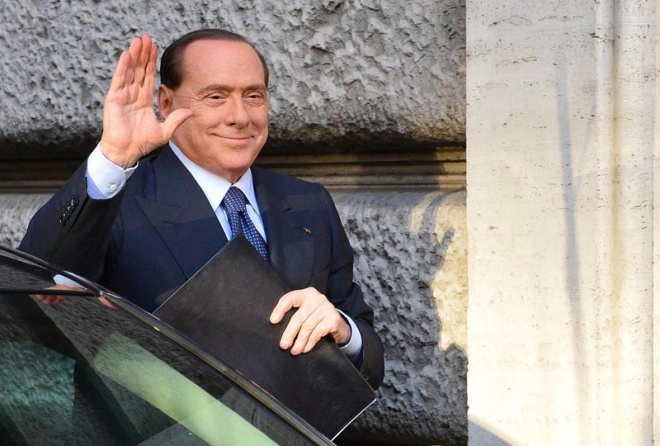 Берлускони: Вляза ли в затвора, в Италия се вдига революция