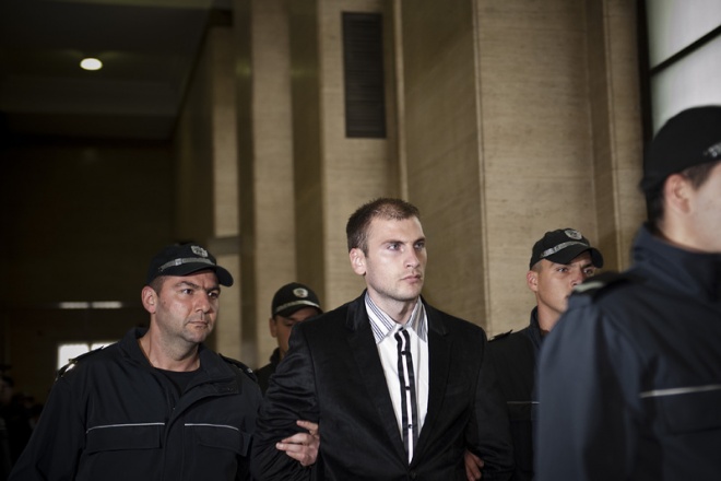 Бисеров не отиде на делото срещу Енимехмедов