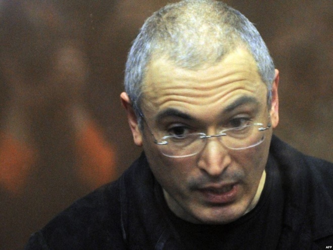 Путин помилва Михаил Ходорковски