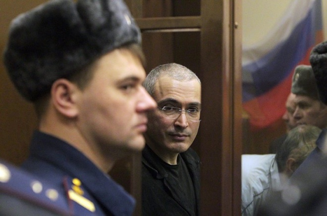 Ходорковски замина за Германия