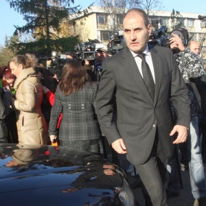 Съдът пуска Цветанов да пътува в чужбина