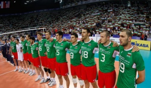 Националите по волейбол започнаха с рутинна победа над Кипър