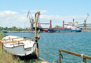 Уволнени корабостроители в Бургас чакат възмездие