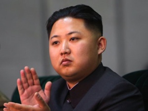 Ким Чен Ун насрочи избори в Северна Корея