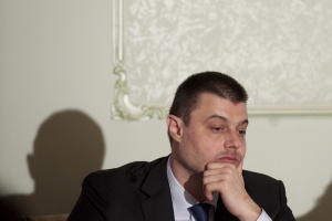 Бареков: Местан сам да си свали имунитета, да не чака мен
