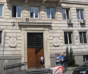 Общинарите си вдигат заплатите