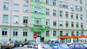 Около 60 деца от Сливен в болница след хранително натравяне