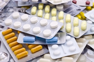 Правителството намалява цените на лекарствата?