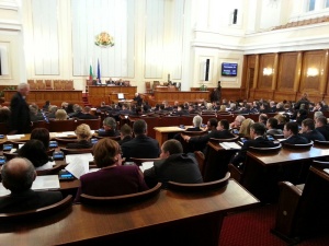 Започна първото заседание на парламента за 2014 г.