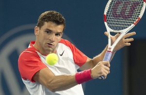 Мачът на Гришо стартира със закъснение