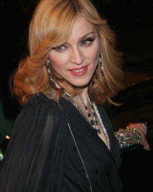Мадона се контузи с танци на високи токчета
