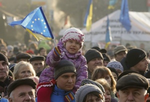 Украинците искат Европа, не газ и милиарди