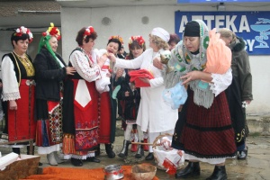 На Бабинден почитаме акушерките