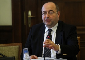 Четин Казак: Да позволим предизборна агитация на друг език