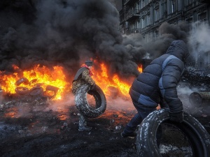 Във вторник гласуват оставката на Азаров