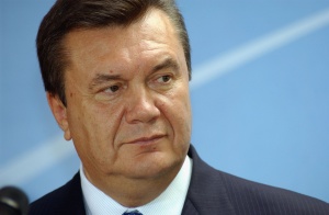 Янукович обещал ново правителство до седмица