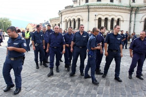 Роми се сбиха с полицаи в Кюстендил