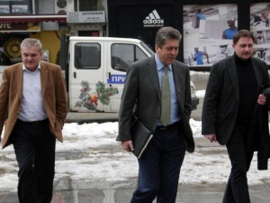 Първанов и Петков няма да присъстват на заседанието на БСП