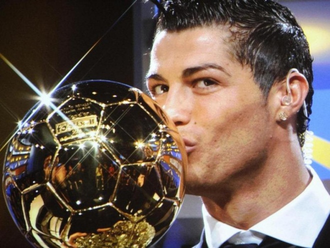 Кристиано Роналдо спечели "Златната топка"