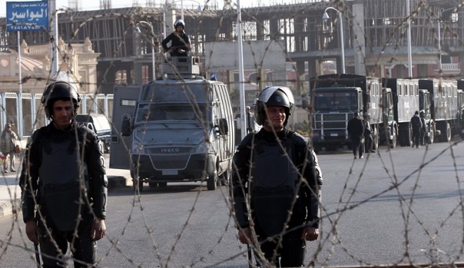 Петима египетски полицаи убити