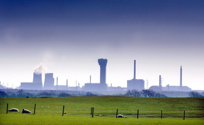 Британска АЕЦ спря работа заради повишена радиация